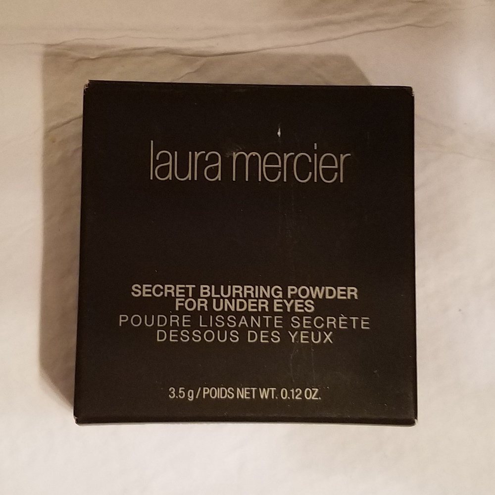 Laura Mercier Secret Blurring Powder for Undereyes